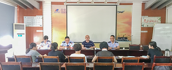 1559805241698836.png 經(jīng)開區(qū)稅務(wù)局來(lái)綿陽(yáng)機(jī)場(chǎng)走訪.png