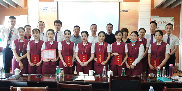 1593574647115269.png 旅客服務(wù)部開展“安全在我心中”演講比賽.png