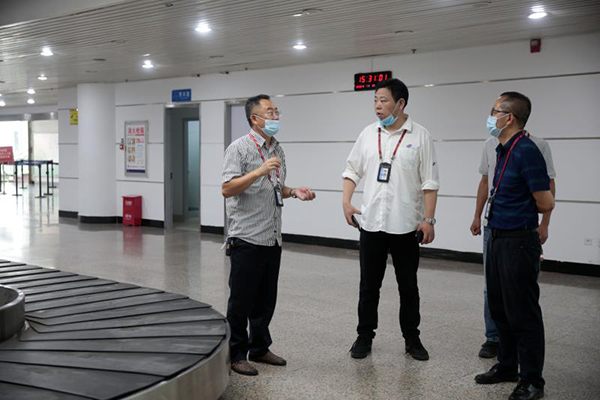 1594361025113689.png 吳文清帶隊(duì).png