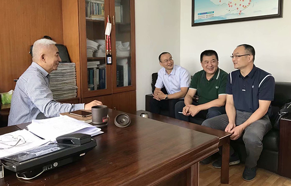 1597888917466550.png 國航綿陽營業(yè)部總經(jīng)理拜訪集團(tuán)公司主要領(lǐng)導(dǎo)2.png